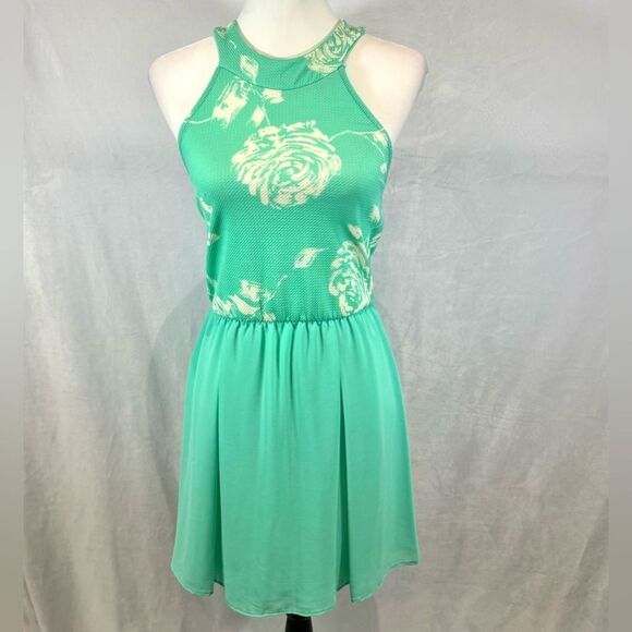 Mint green and white floral print backless halter dress size small - Picture 1 of 6